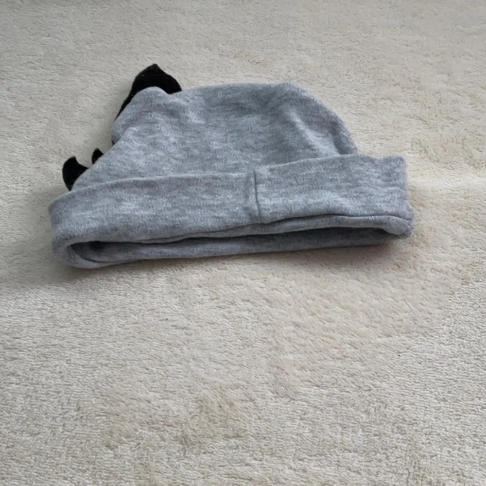Infant Hats - Picture 5 of 13